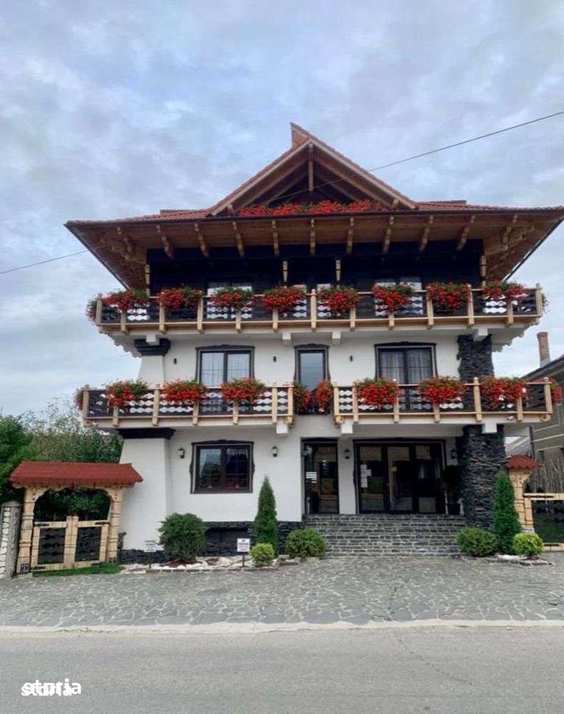 Vanzare Vila / Hotel / Pensiune - Imagine principală: 2/20