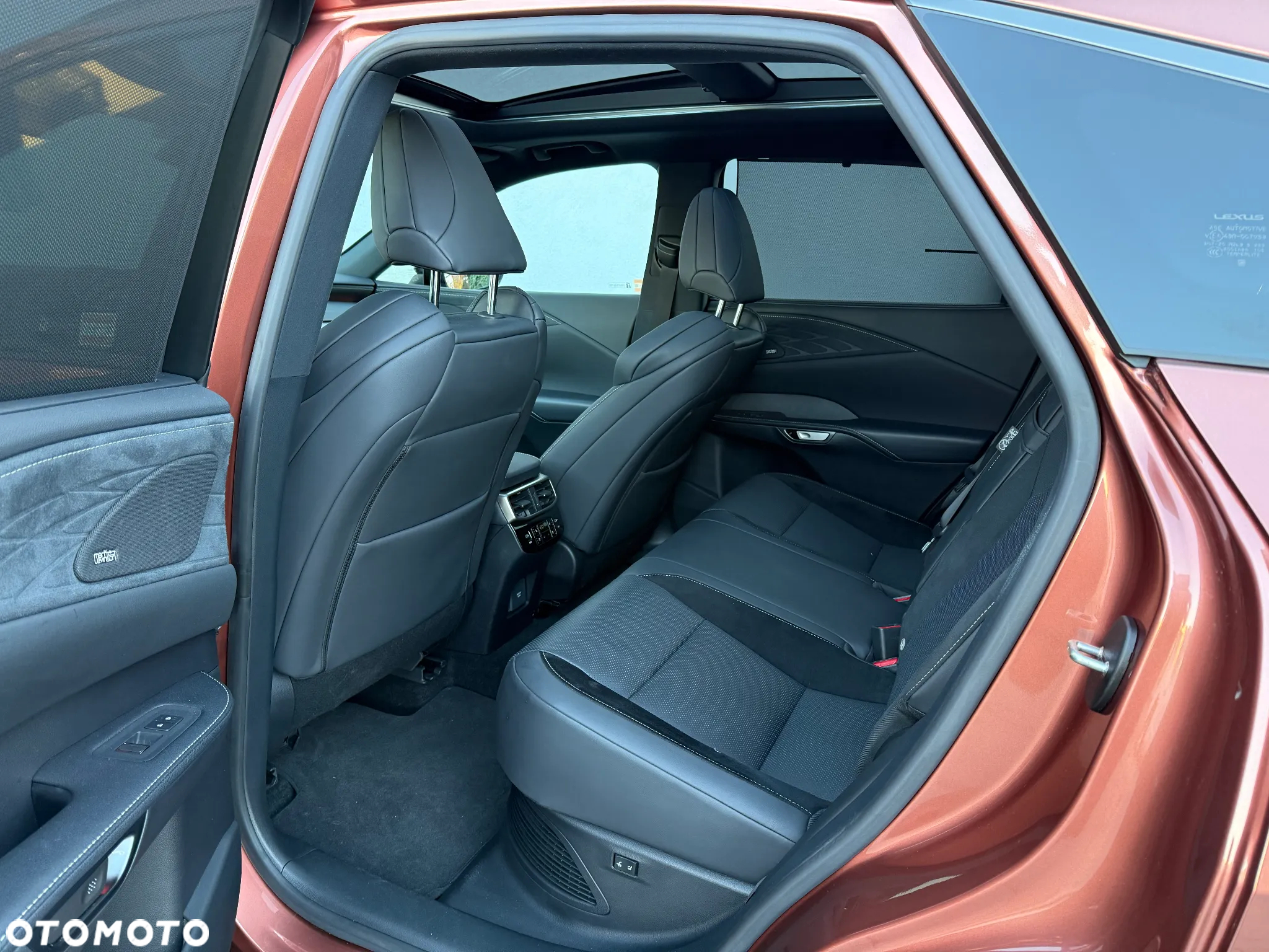 Lexus RX 500h F Sport - 10