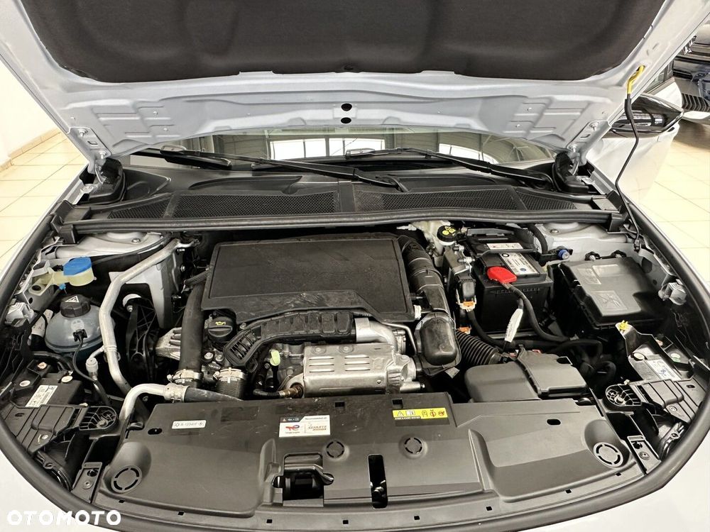 Peugeot 308 1.2 PureTech GT S&S EAT8 - 9