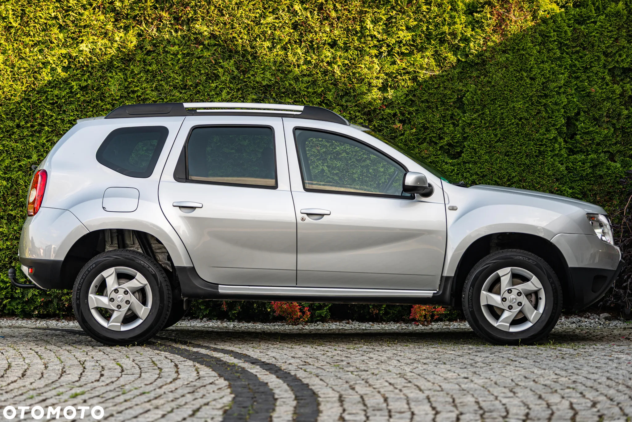 Dacia Duster 1.6 16V 4x2 Prestige - 19