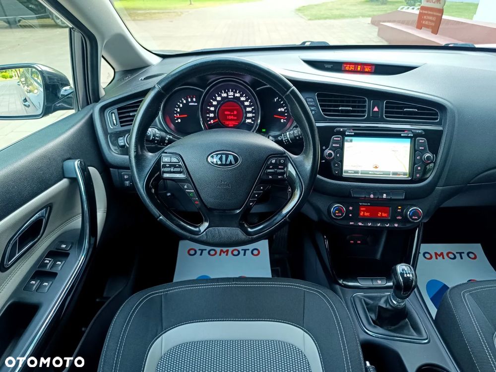 Kia Ceed 1.6 CRDi XL - 29