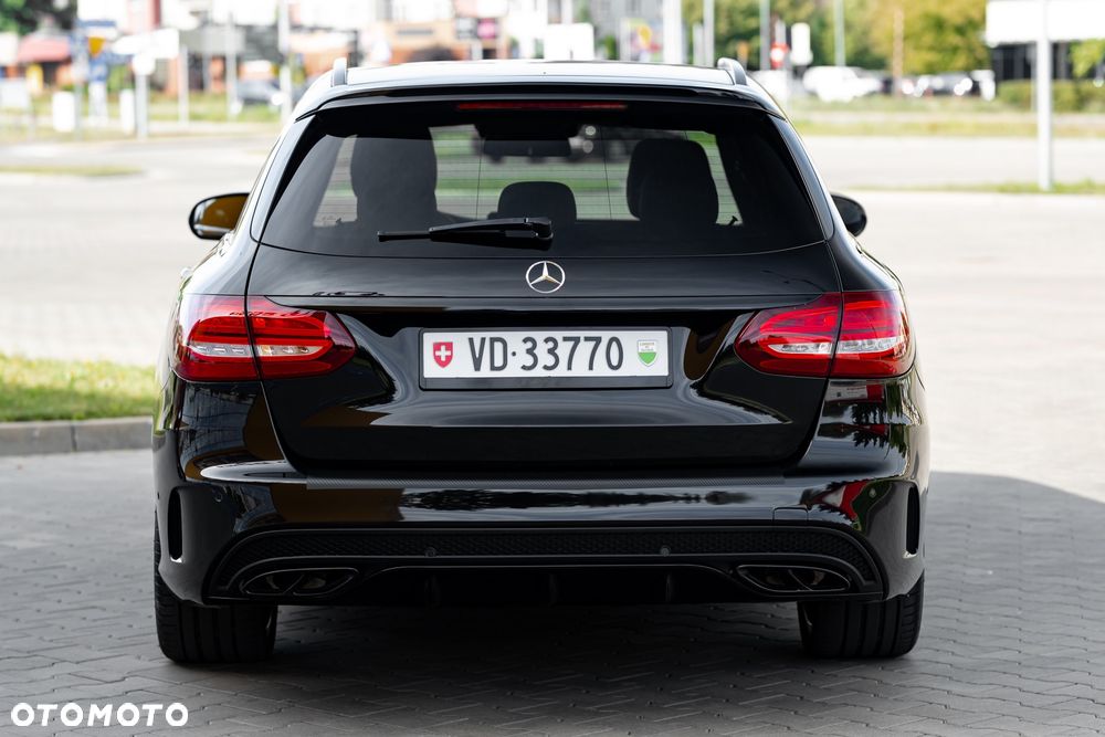 Mercedes-Benz Klasa C 450 AMG 4Matic 7G-TRONIC - 9