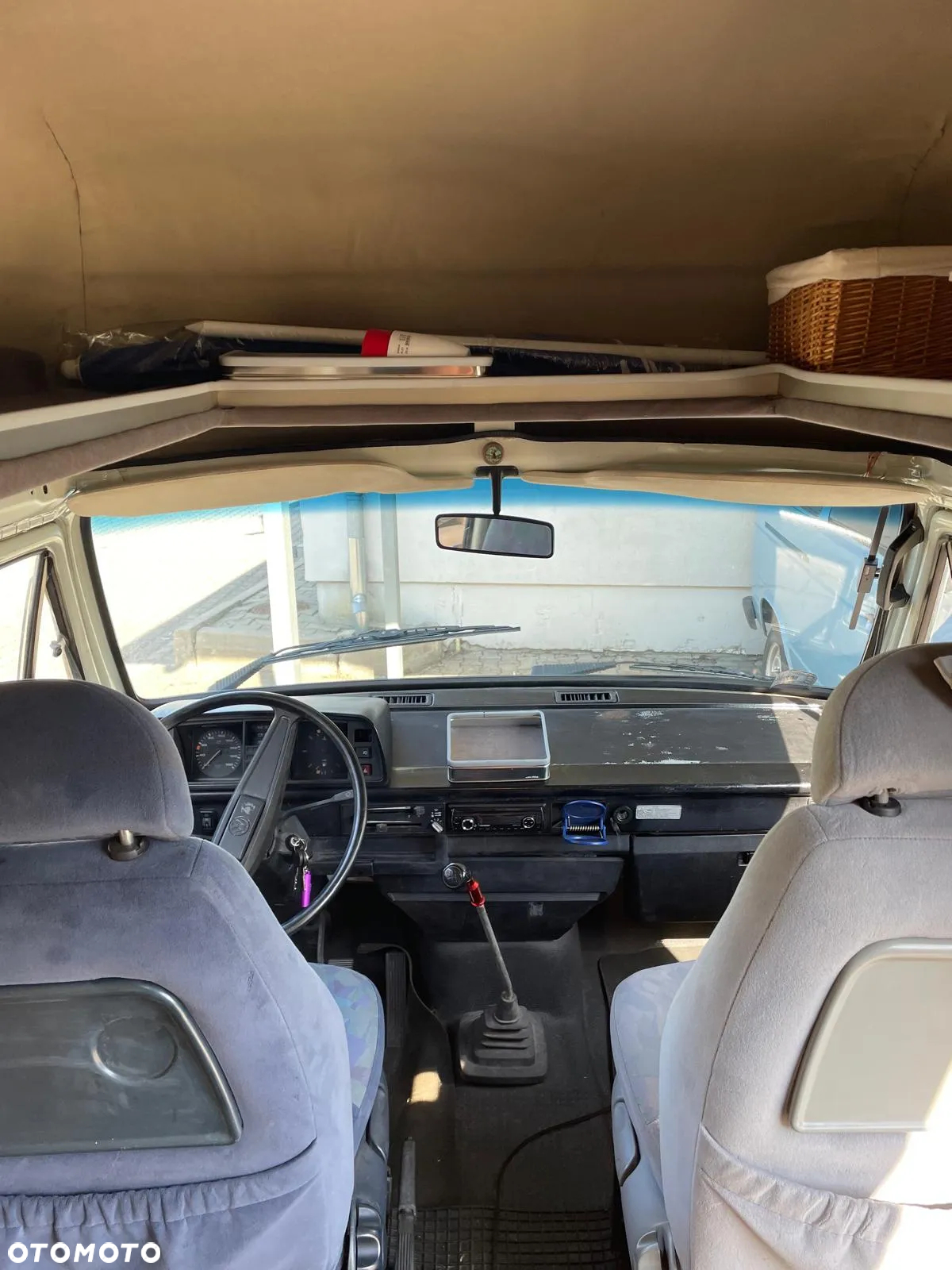 Volkswagen Transporter - 11
