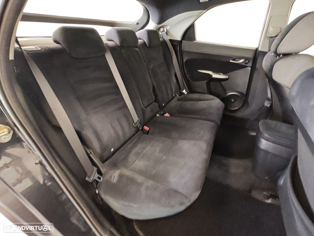 Honda Civic 1.8 Sport - 34