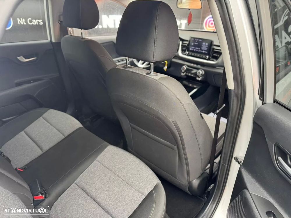 Kia Stonic 1.0 T-GDI Drive - 16