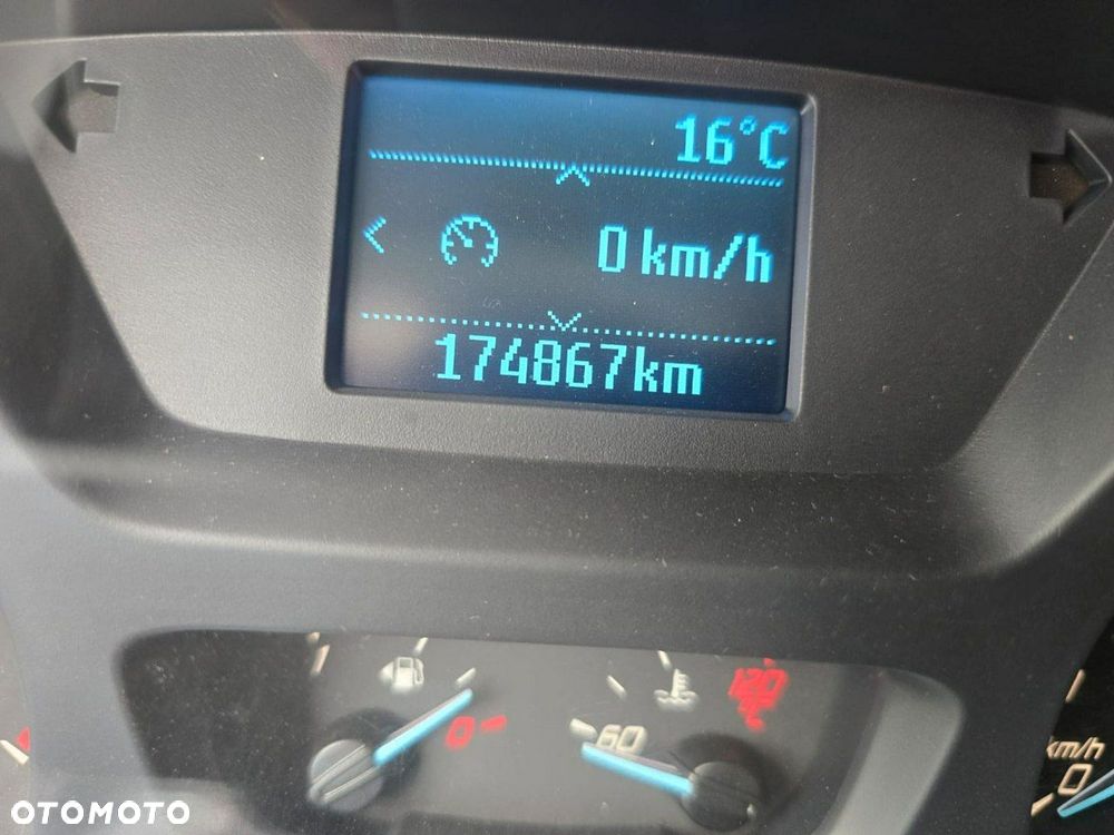 Ford Transit - 17