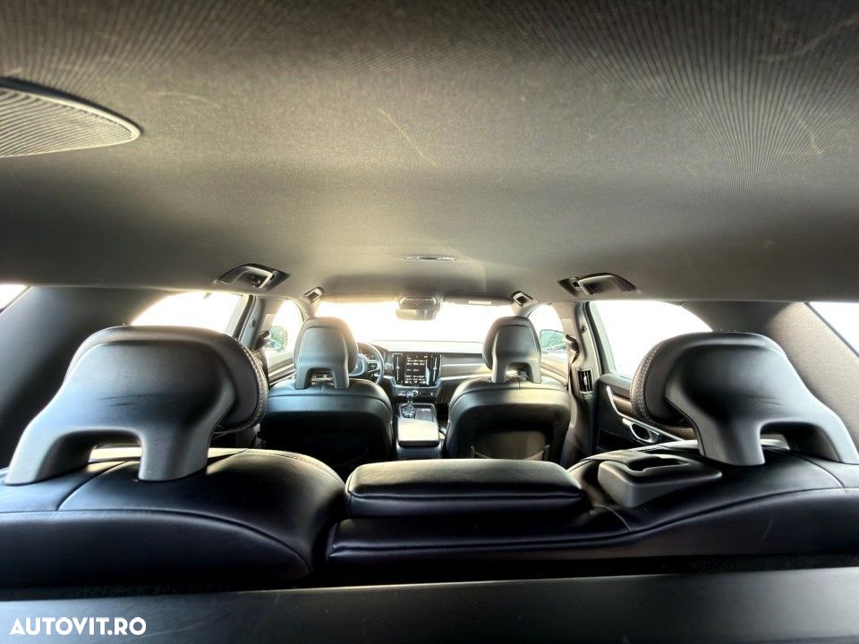 Volvo V90 - 23