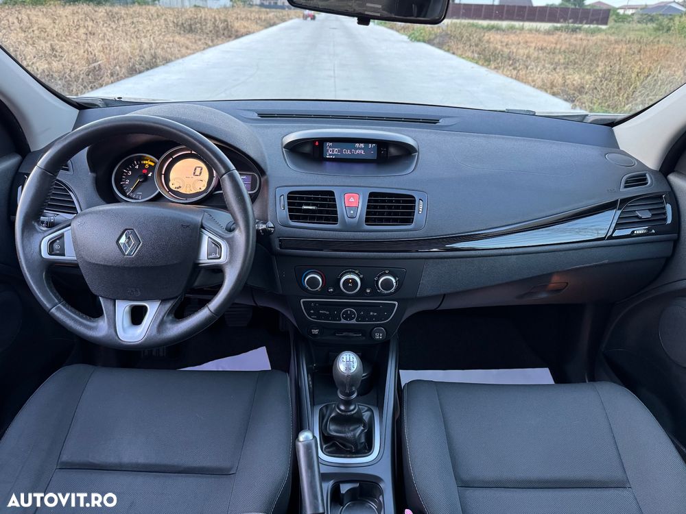 Renault Megane - 8