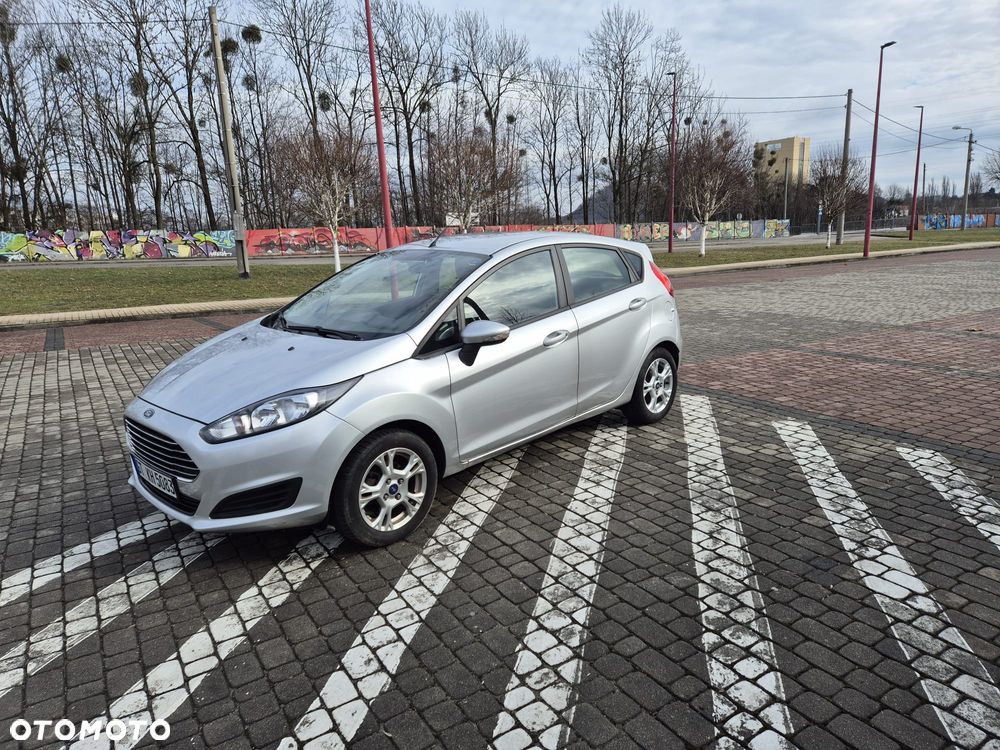 Ford Fiesta 1.0 Champions Edition - 4