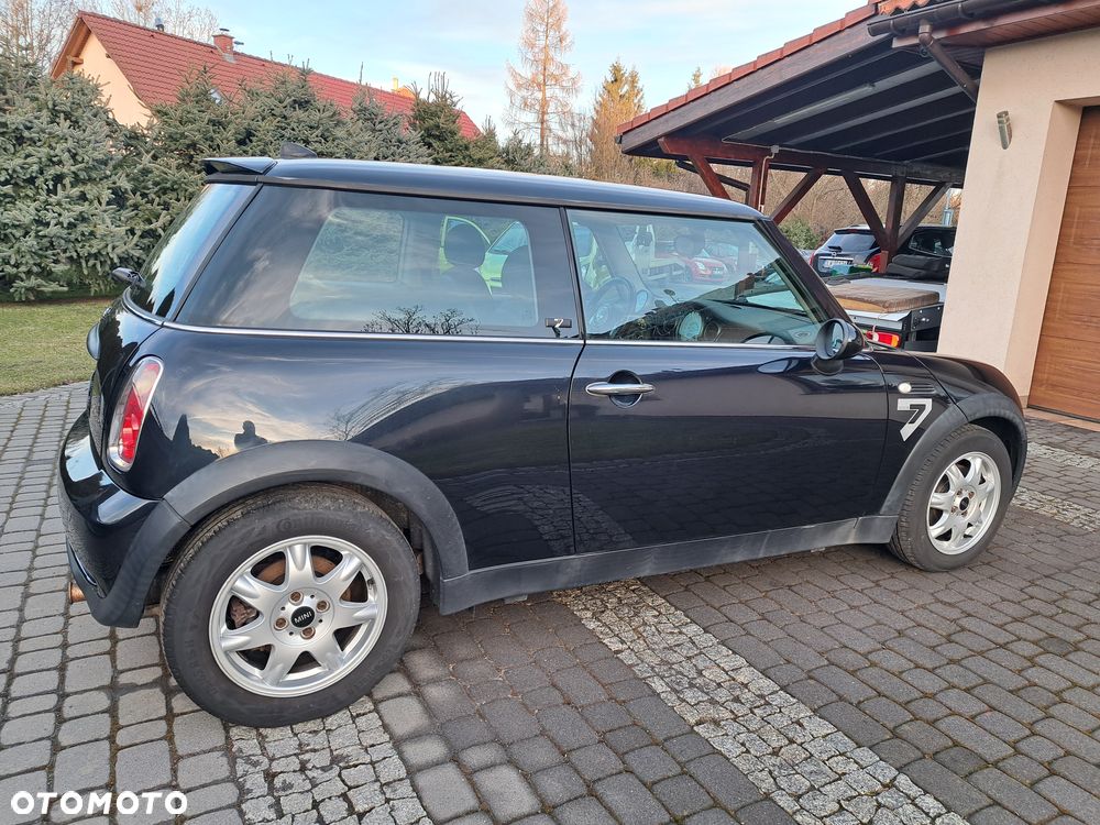 MINI ONE Seven - 3