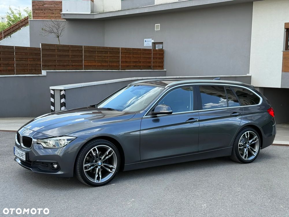 BMW Seria 3 320d Sport Line - 12