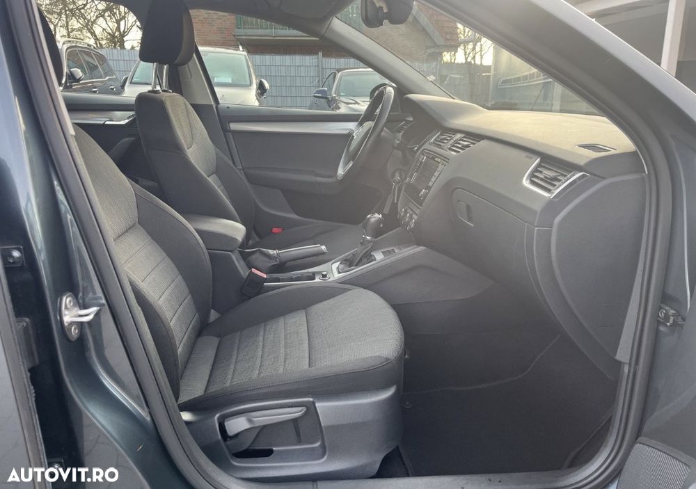 Skoda Octavia 1.4 TSI DSG Style - 9