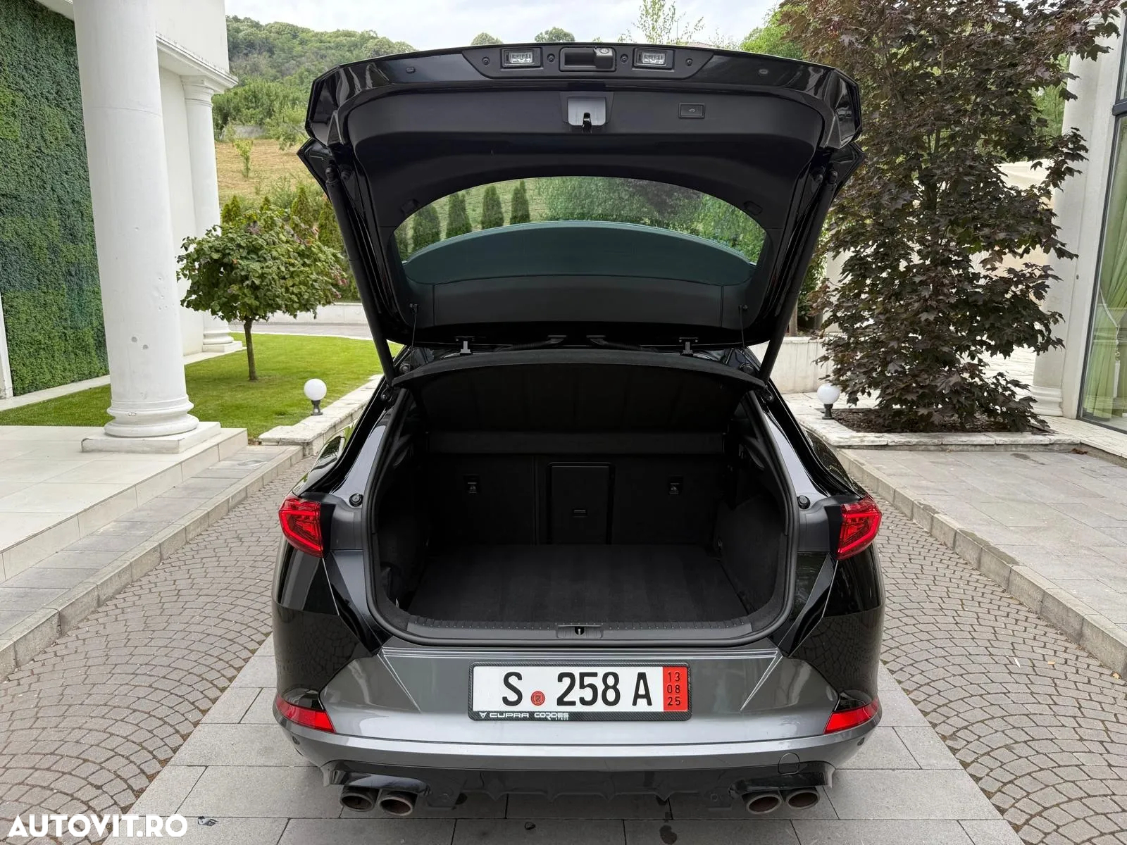 Cupra Formentor VZ 2.0 TSI 4DRIVE DSG - 34