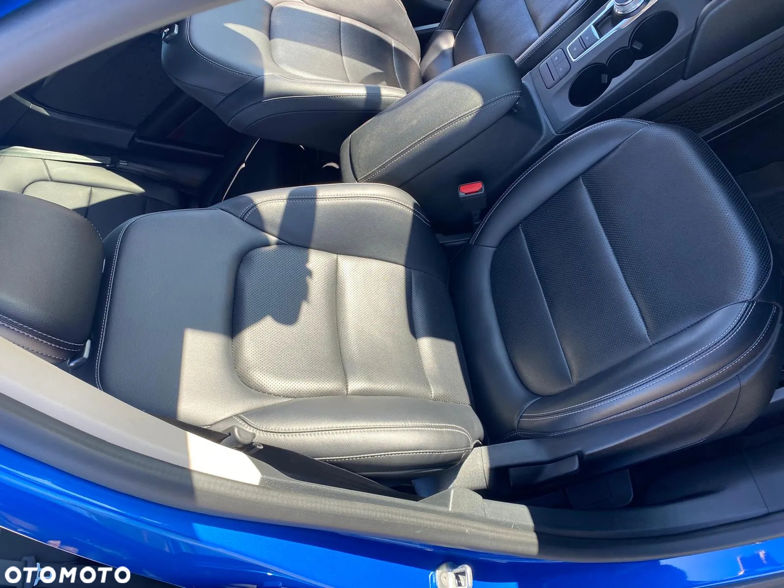 Ford Escape 2.0 EcoBoost AWD Titanium - 31