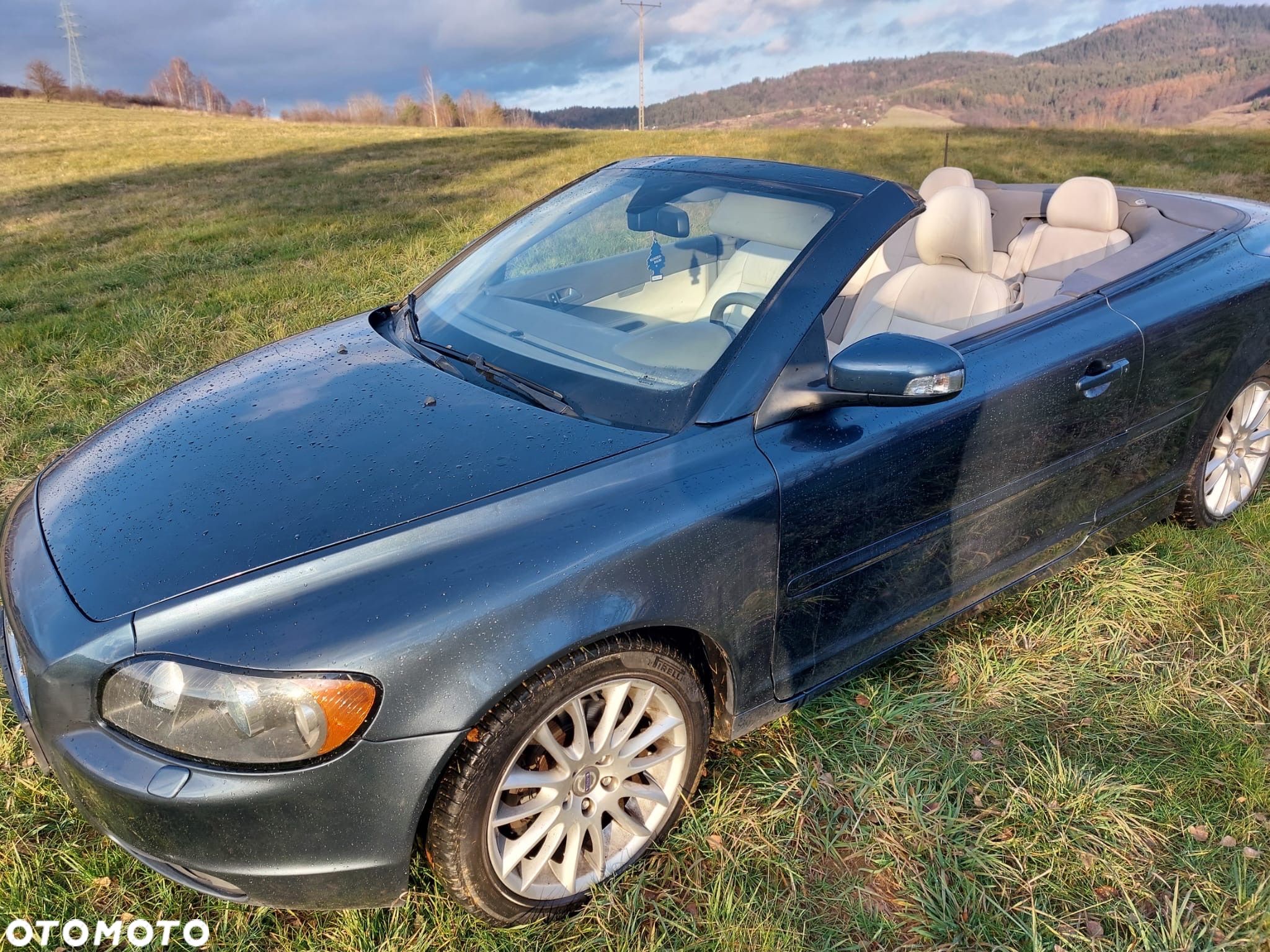 Volvo C70 2.0D Summum - 1
