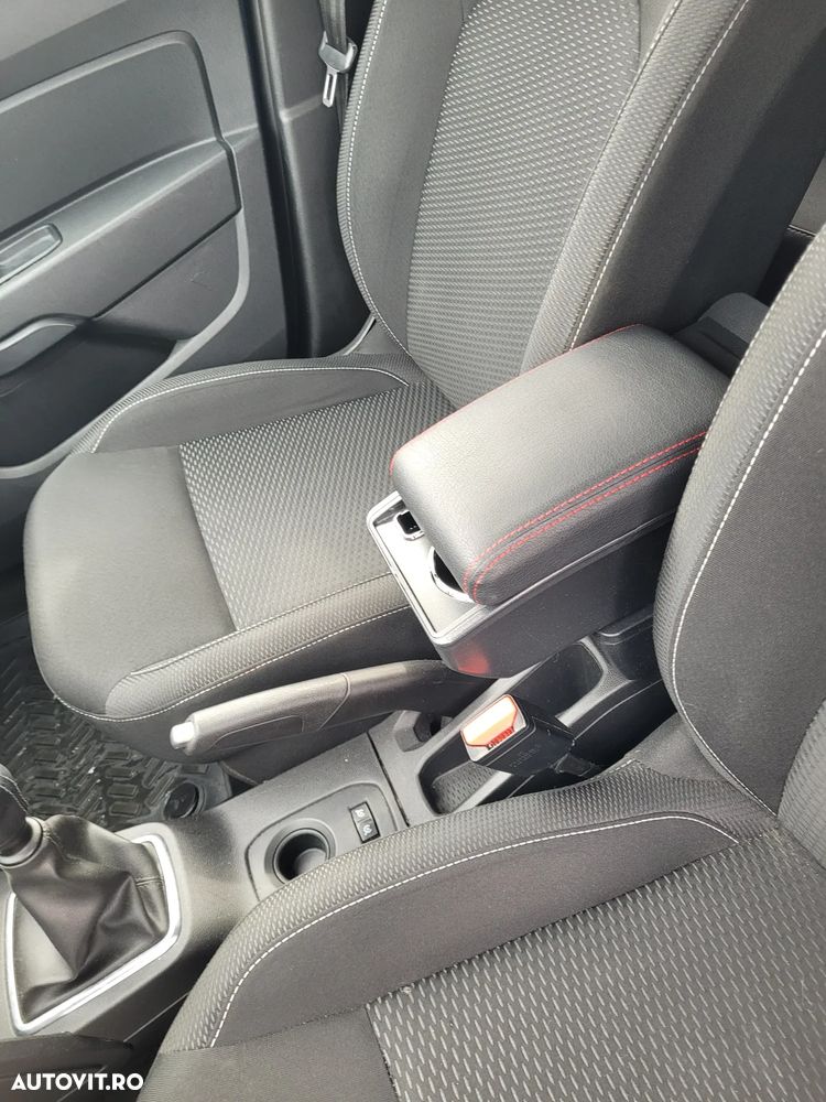 Dacia Duster 1.6 SCe Essential - 23