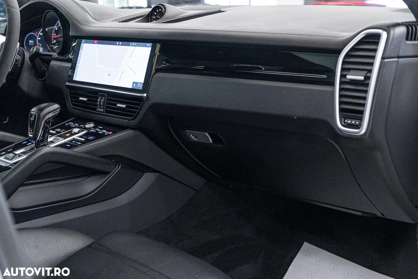 Porsche Cayenne Coupe Tiptronic S - 37