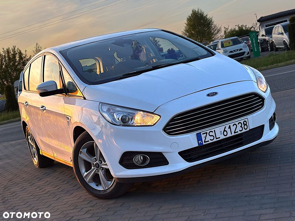 Ford S-Max - 8