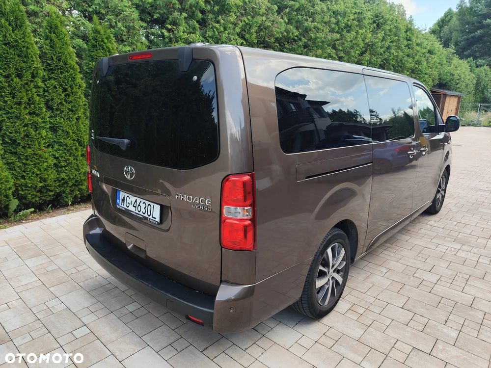 Toyota ProAce Kombi 2.0 D-4D Long 2,8t - 4