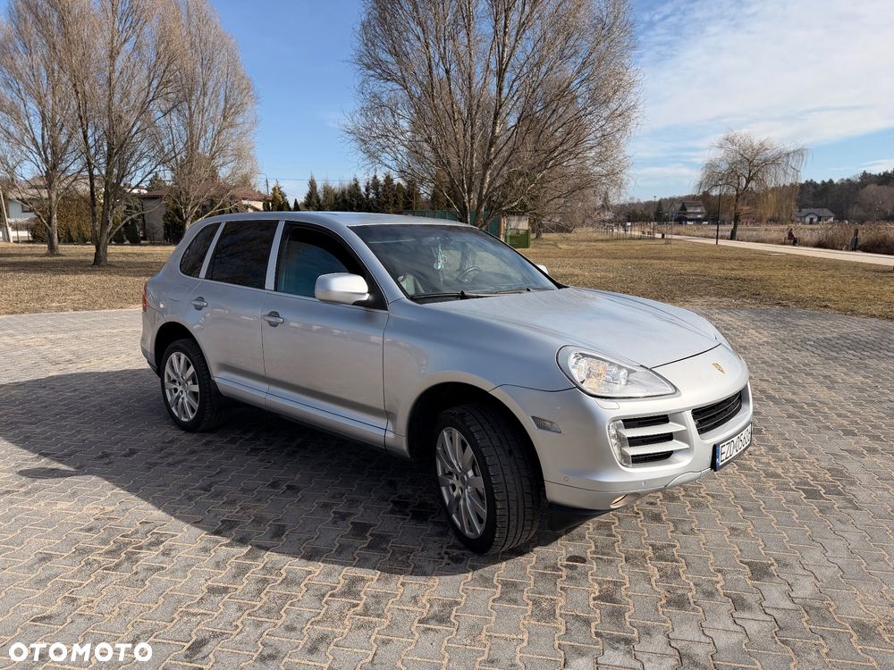Porsche Cayenne Tiptronic S - 10