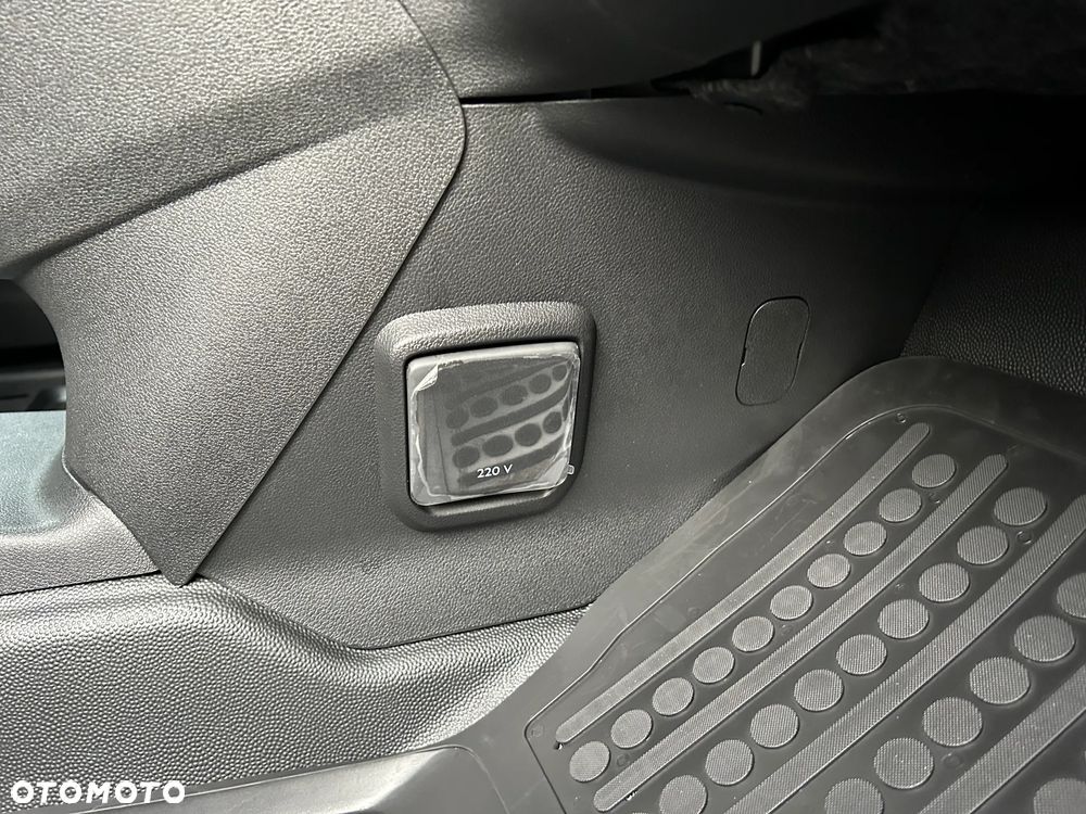 Citroën BERLINGO - 8