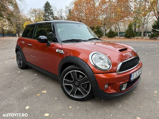 Mini Cooper S AT6 Coupe - 2