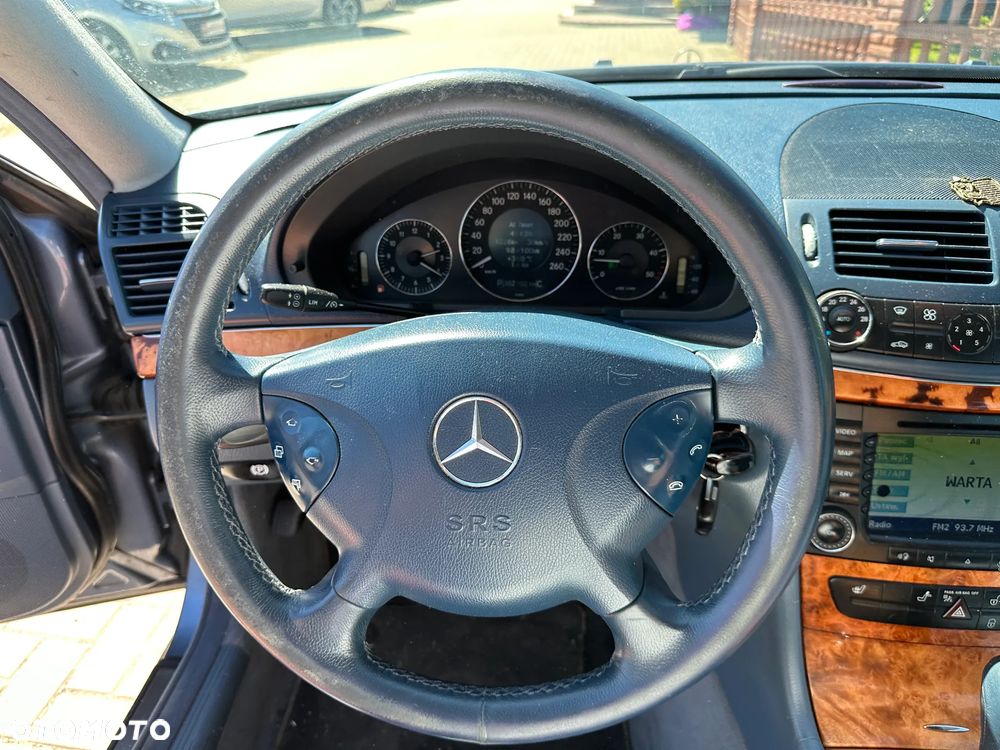 Mercedes-Benz Klasa E - 8