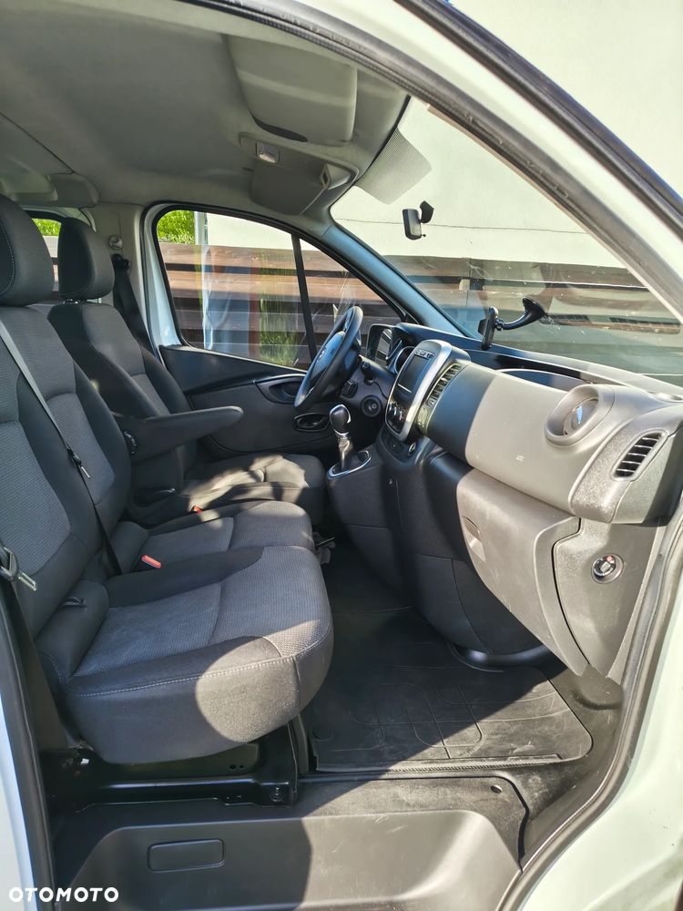 Renault Trafic 2.0 dCi EDC - 14