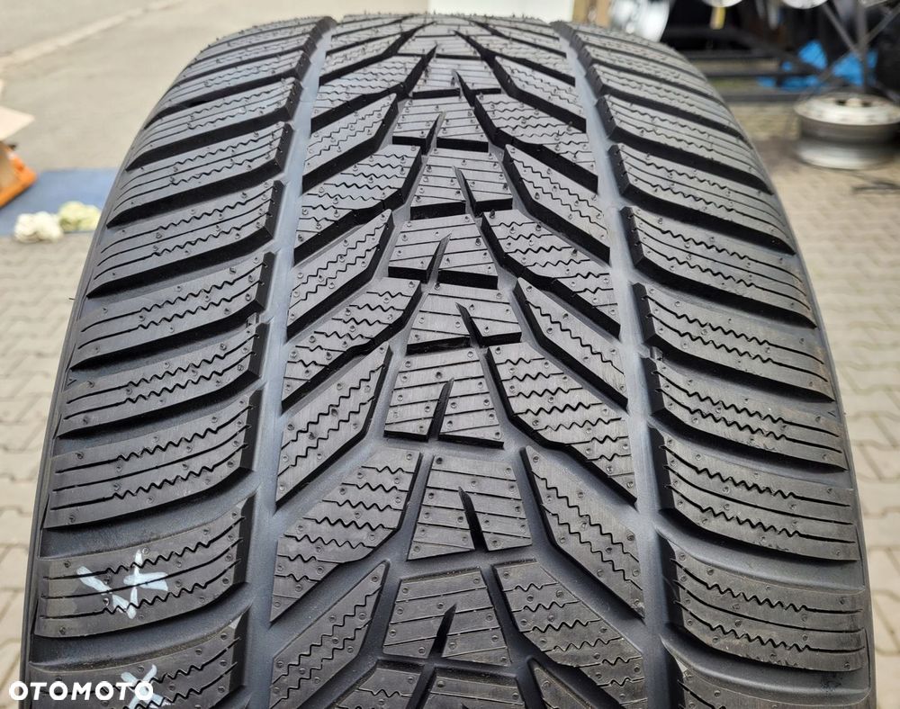 4x Hankook Winter iCept evo 3 265/35R19 98W Z770A - 5