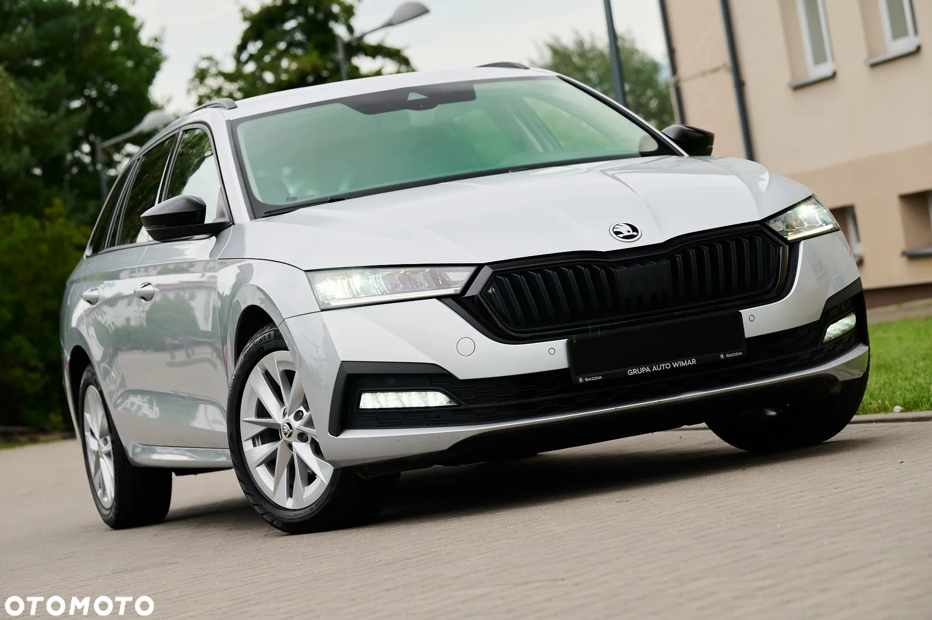 Skoda Octavia 2.0 TDI Ambition DSG - 6