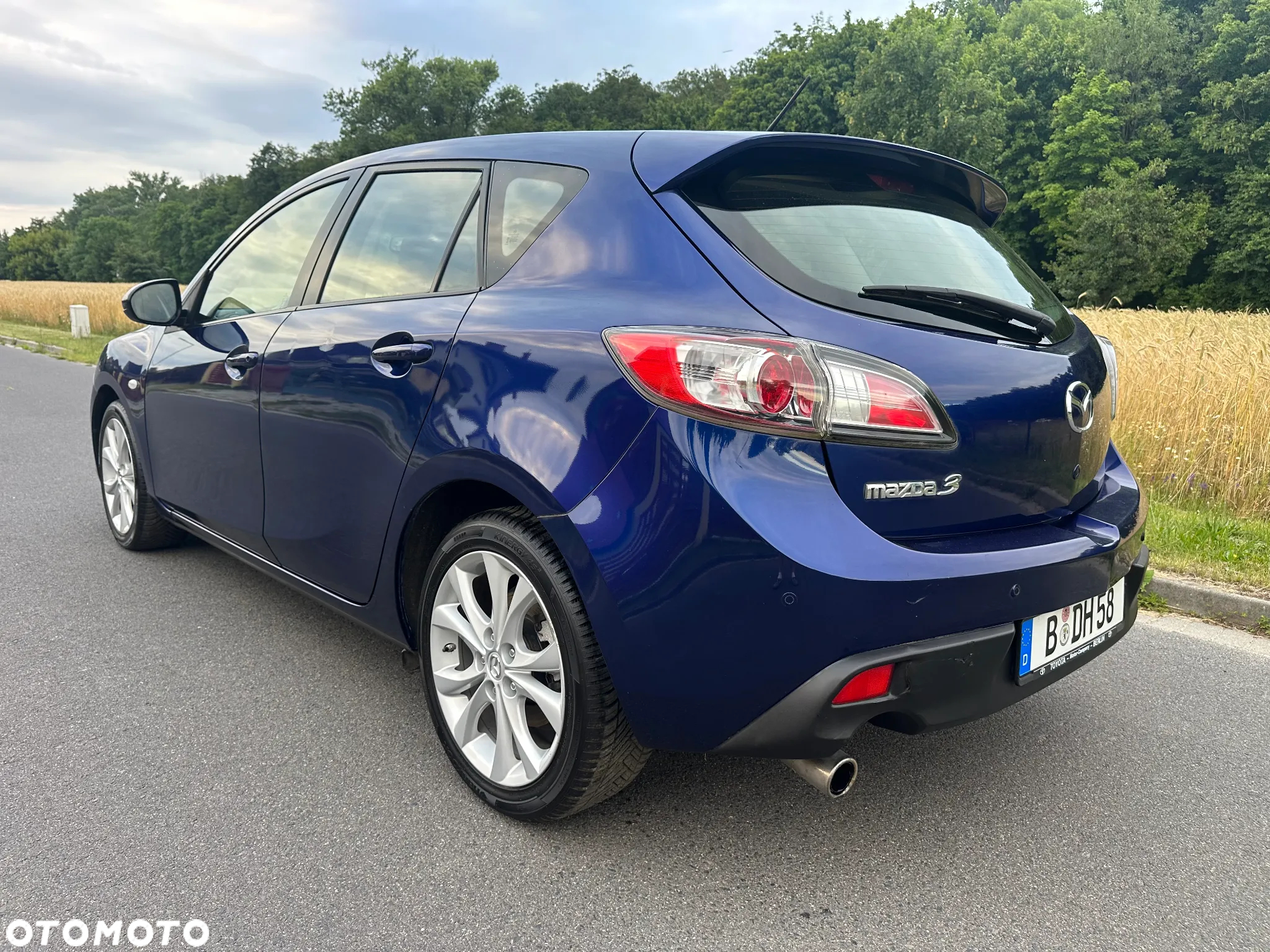 Mazda 3 2.0 Exclusive + - 5