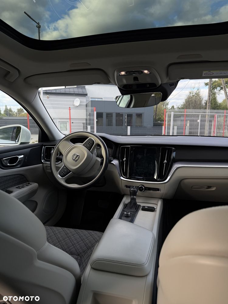 Volvo V60 T5 Geartronic Momentum - 15