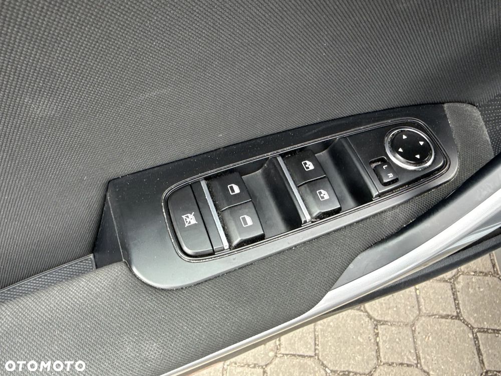 Kia Ceed 1.4 T-GDI M DCT - 20