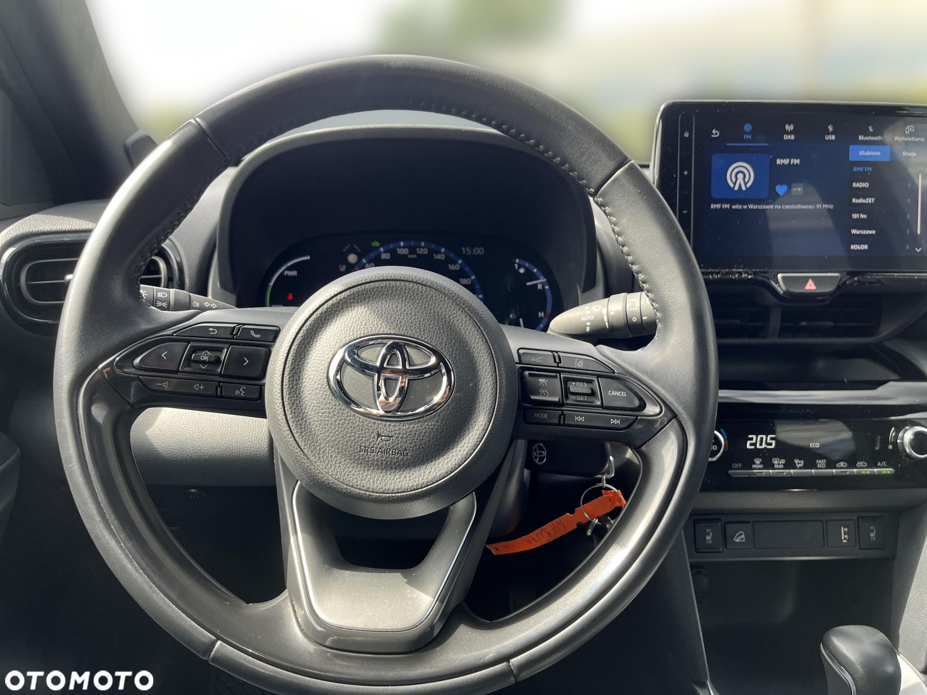 Toyota Yaris Cross - 16