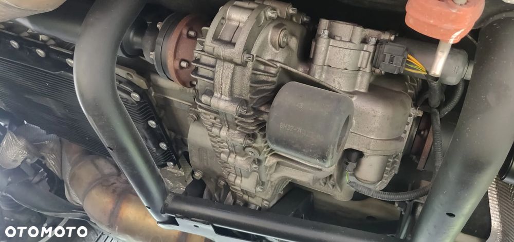 Land Rover Range Rover V8 SE - 23