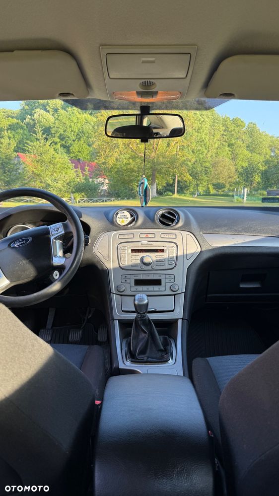 Ford Mondeo - 13