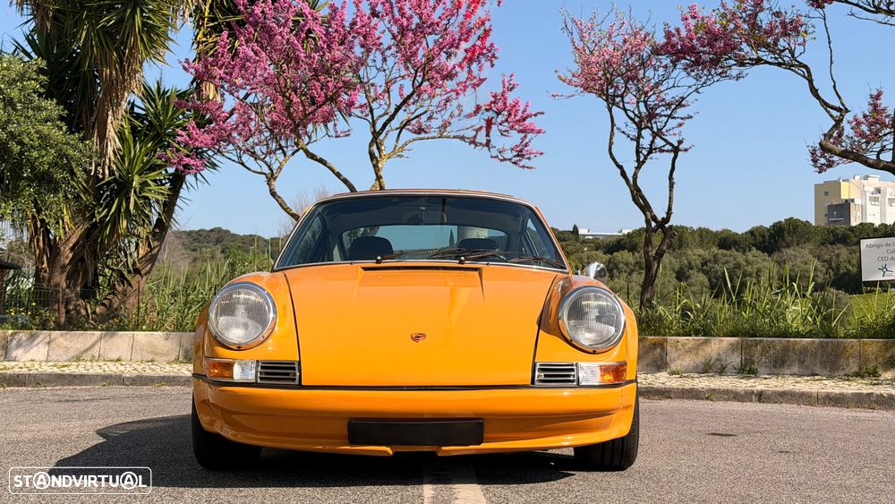 Porsche 911 Série F - 60