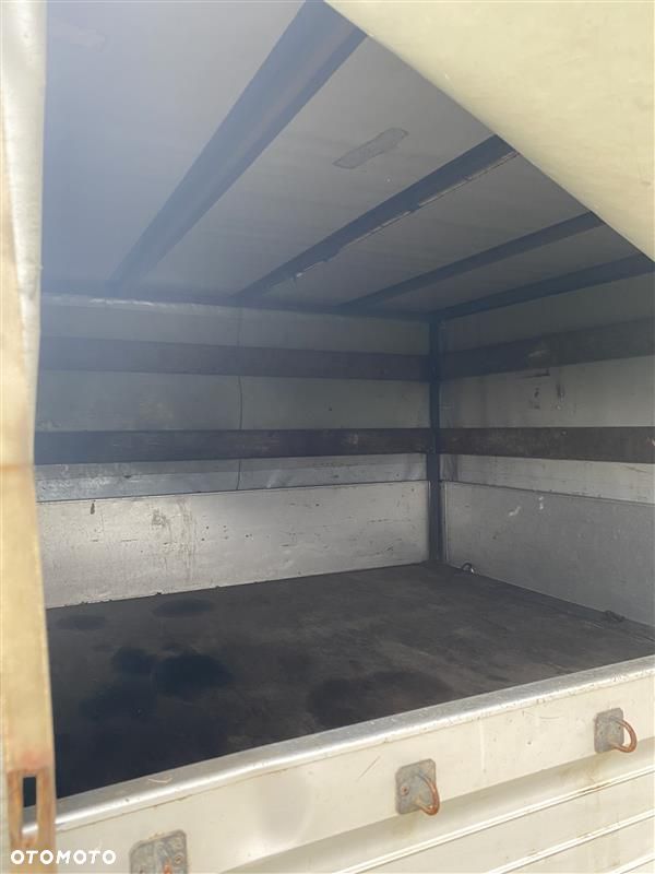 Volkswagen Transporter - 10