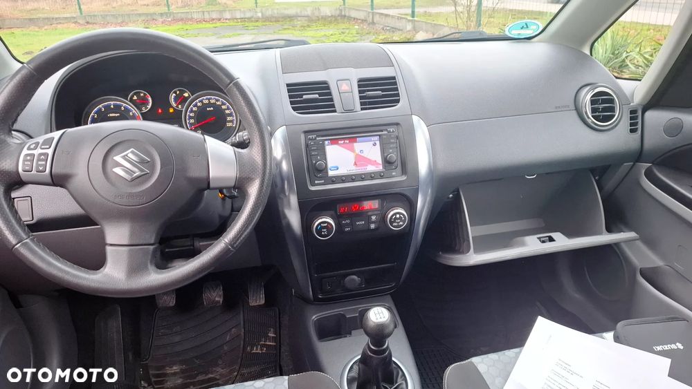 Suzuki SX4 1.6 VVT 4x2 Style - 10