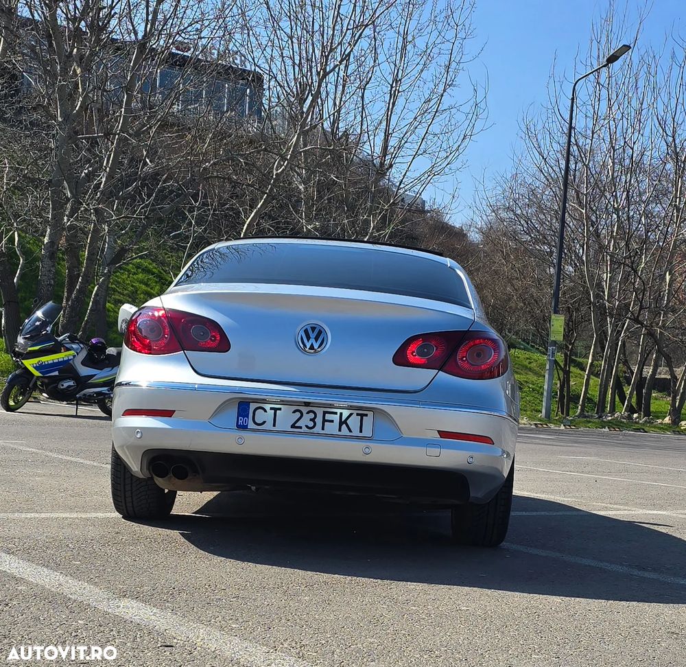 Volkswagen Passat CC - 18
