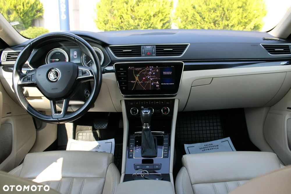 Skoda Superb 2.0 TDI 4x4 DSG L&K - 29