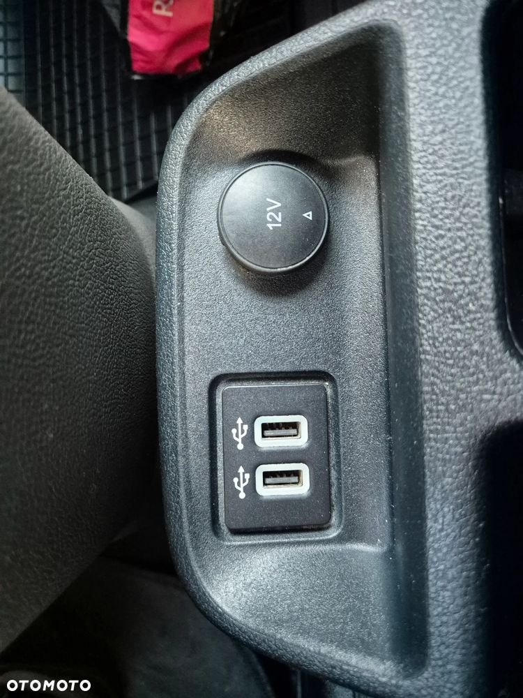 Ford Connect - 24