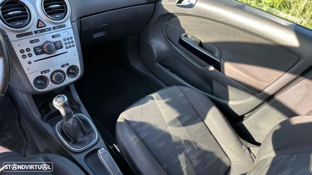 Opel Corsa 1.3 CDTI Enjoy EcoFLEX - 5