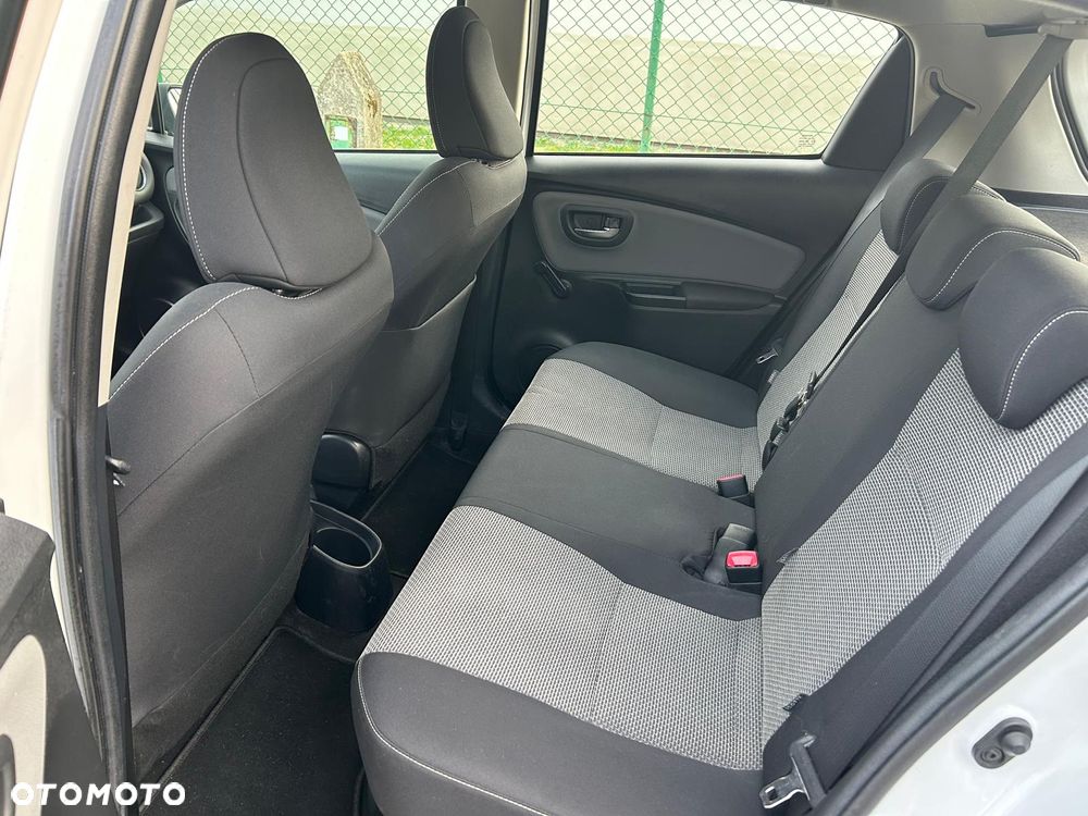 Toyota Yaris 1.5 VVT-i Comfort - 18