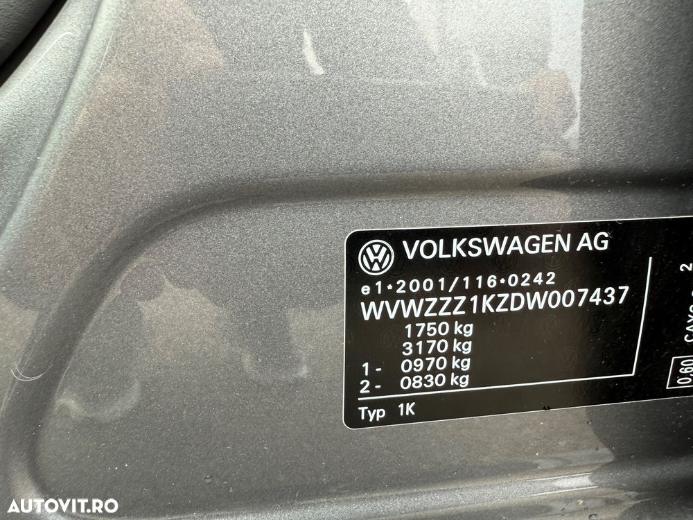 Volkswagen Golf 1.6 TDI DPF BlueMotion Technology Comfortline - 28