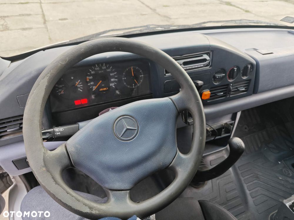 Mercedes-Benz SPRINTER 412 - 5