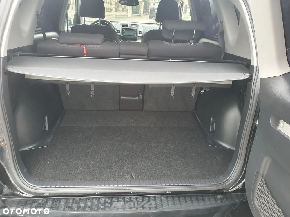 Toyota RAV4 2.0 VVT-i Sol - 15