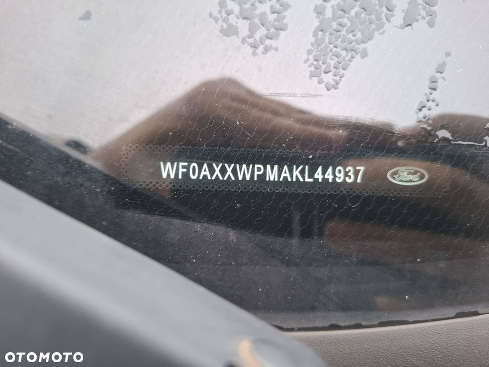 Ford Kuga 1.5 EcoBoost 2x4 Titanium - 14