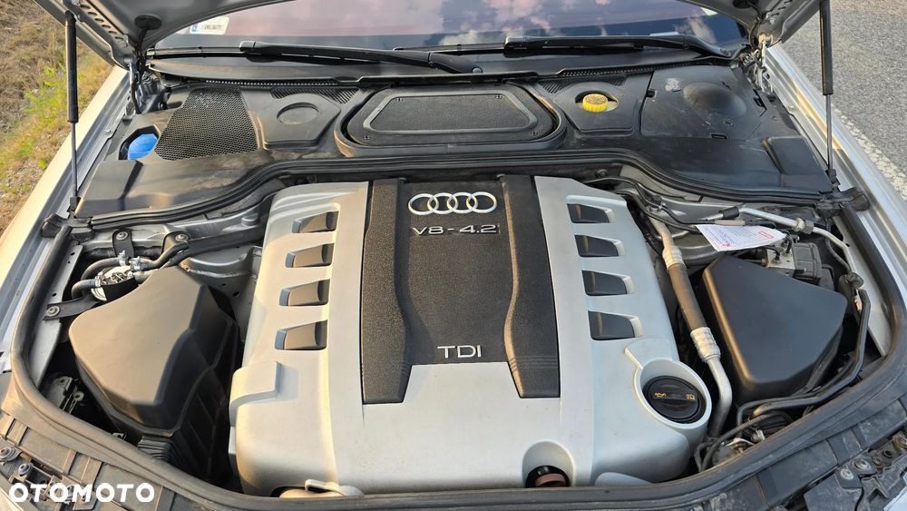 Audi A8 4.2 TDI DPF Quattro - 16