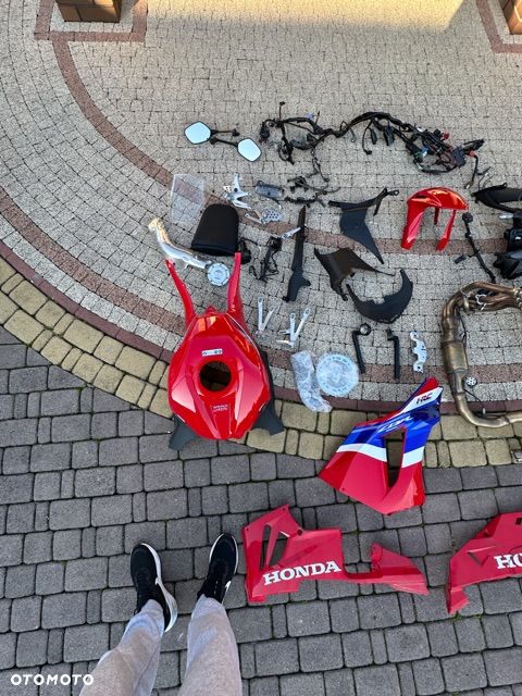 Części Honda Cbr 600rr 24-25 r Wszystko - 14
